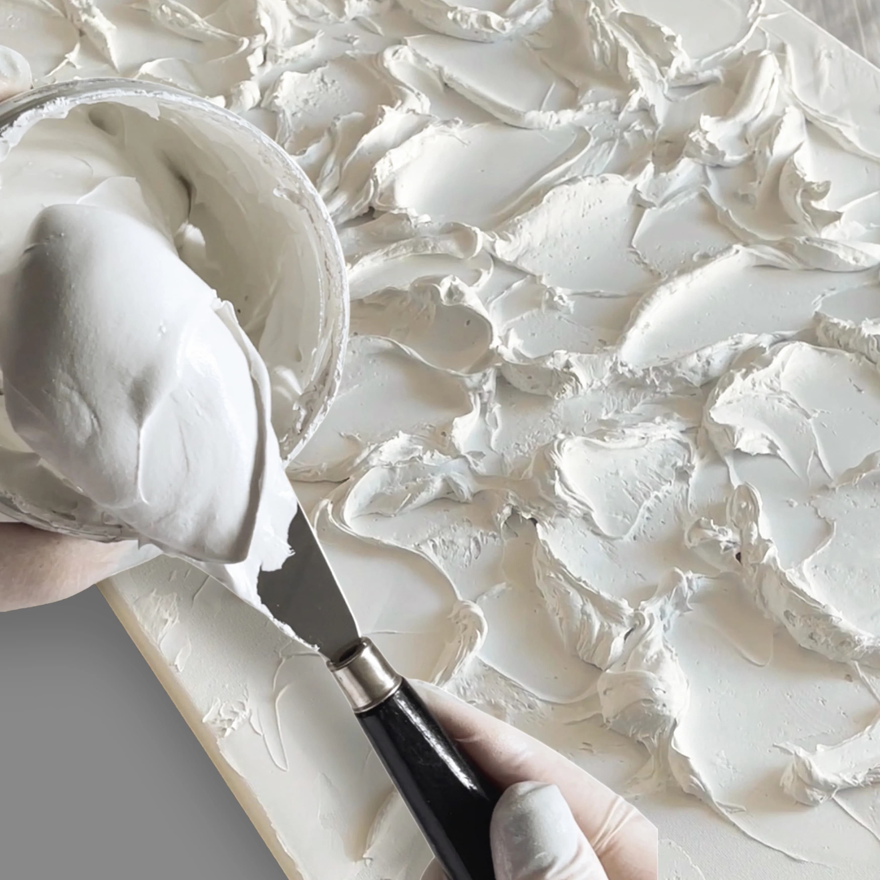 http://45.129.97.76:8000/media/media/product/1758954520.7088056.image.webp