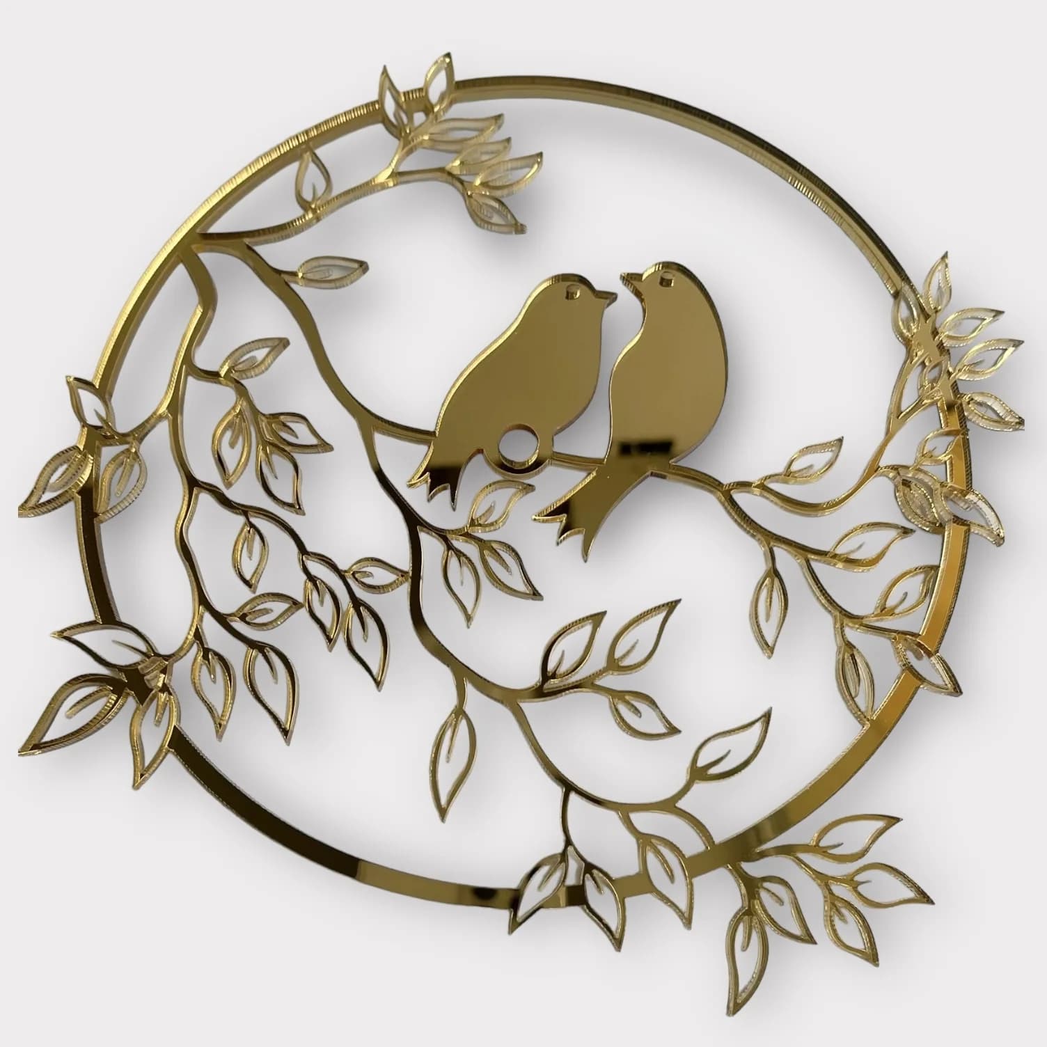 http://45.129.97.76:8000/media/media/product/1759235680.5968912.image.webp