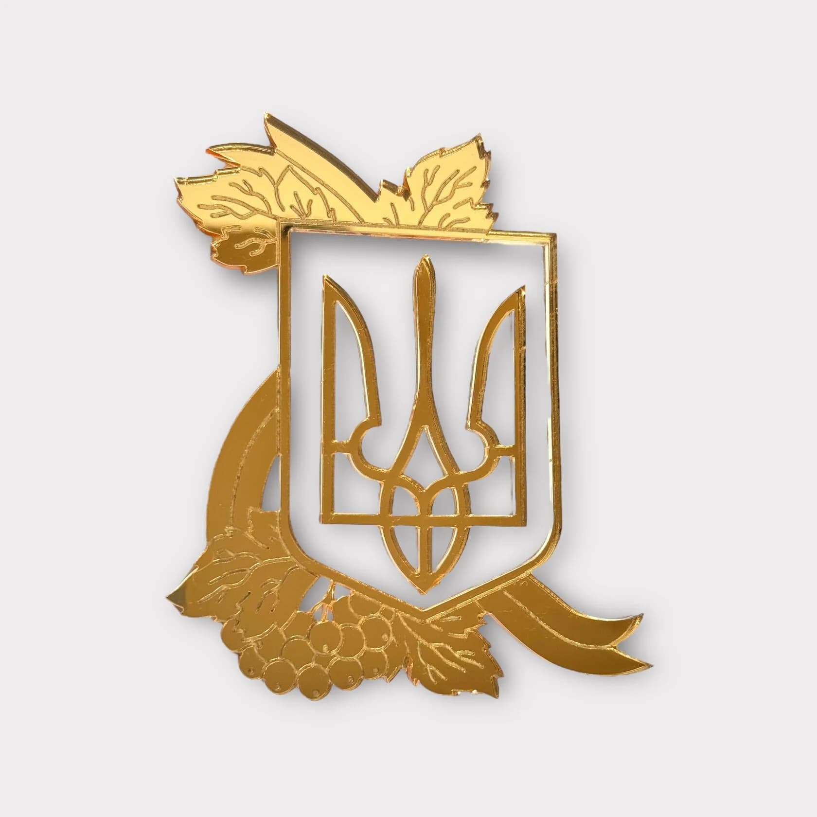 http://45.129.97.76:8000/media/media/product/1761728950.7962348.image.webp